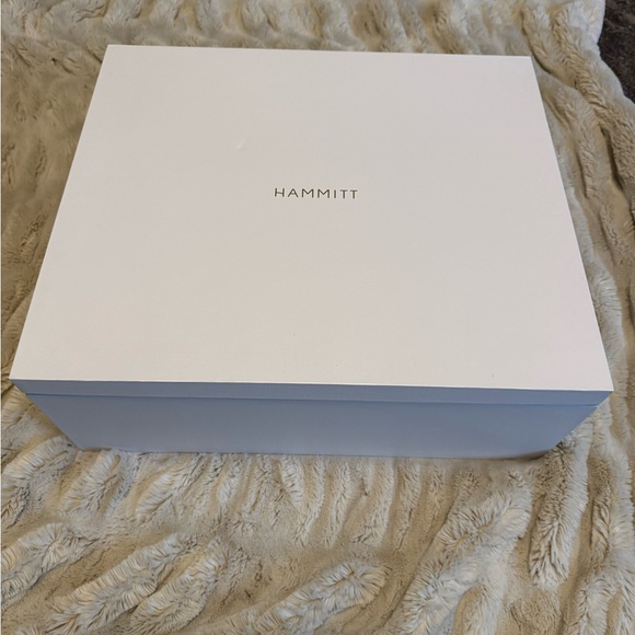 Hammitt Daniel Medium Manhattan Green Crocodile-Embossed Tote with Gold Details - Picture 7 of 13